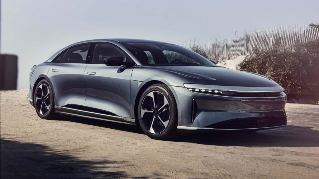 Innovation Meets Luxury: Exploring the 2024 Lucid Air